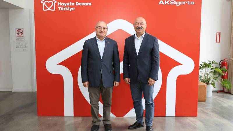 Aksigorta, deprem bölgesine yardımlarını sürdürüyor