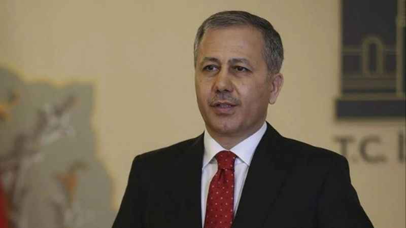 Bakan Yerlikaya: “14 zehir taciri yakalandı” Bakan Yerlikaya: “14 zehir taciri yakalandı”