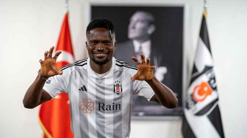 Daniel Amartey, ilk maçta gol sevinci yaşadı Daniel Amartey, ilk maçta gol sevinci yaşadı