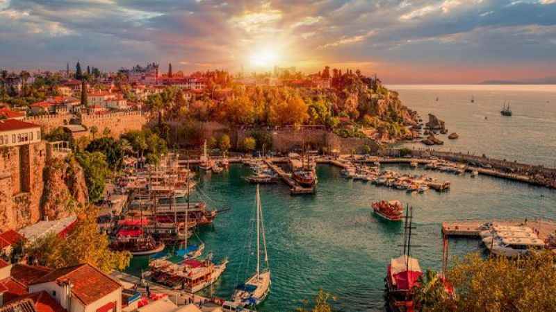 Rusya’da Türkiye turlarına talep arttı Rusya’da Türkiye turlarına talep arttı