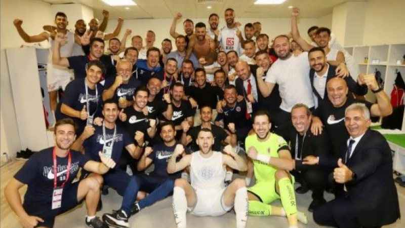 İstanbulspor: 1 - Antalyaspor: 2 