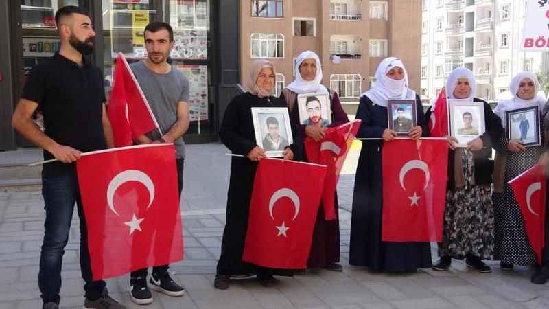 Vanlı ailelerin evlat nöbeti 62’nci haftasına girdi