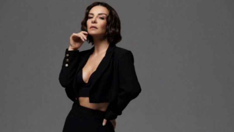 Fatma Turgut, An Epic Symphony ile sahnede