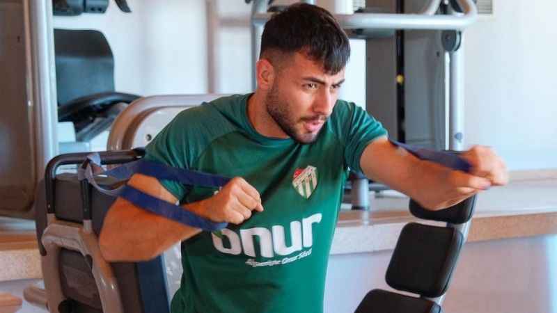 Bursaspor’da hazırlıklar devam ediyor Bursaspor’da hazırlıklar devam ediyor