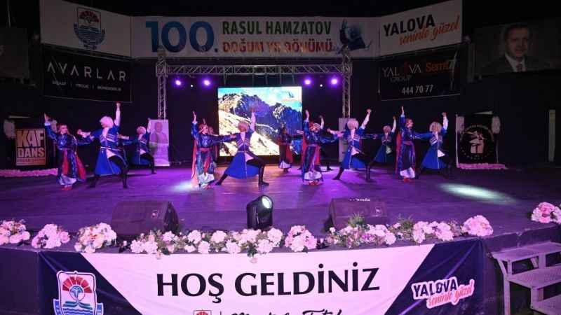 Dağıstan Halk Dansları Yalova’da beğeni topladı Dağıstan Halk Dansları Yalova’da beğeni topladı