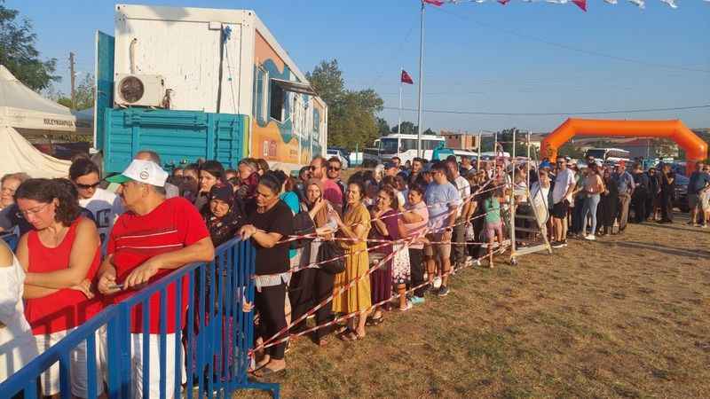Bu da karpuz yeme kuyruğu Bu da karpuz yeme kuyruğu