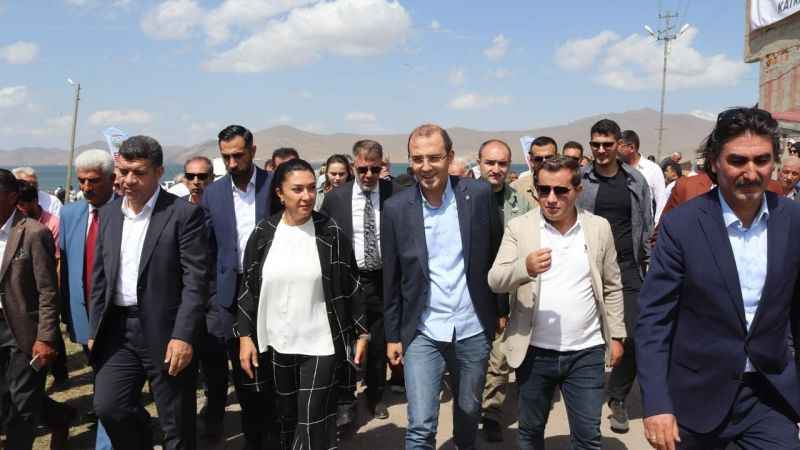 Ağrı’da 4. Balık Gölü Festivali'ne büyük ilgi