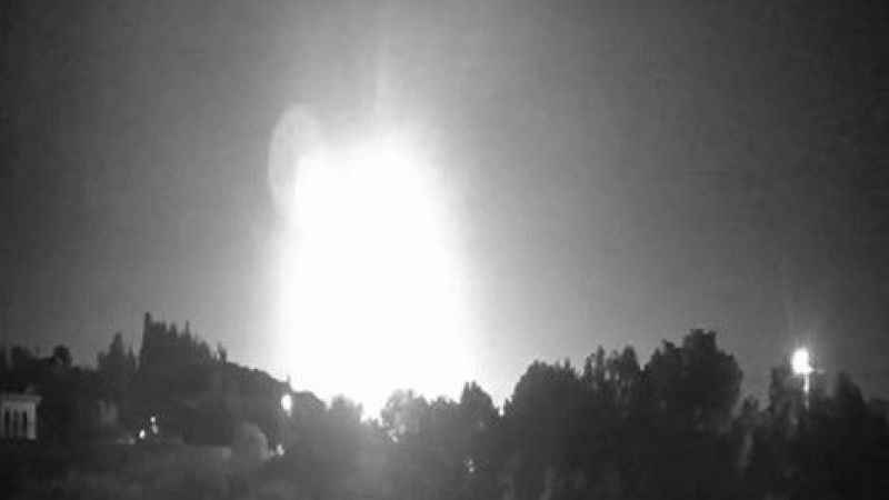 Meteor düştü iddiası: Yalova’dan da gözlemlendi Meteor düştü iddiası: Yalova’dan da gözlemlendi