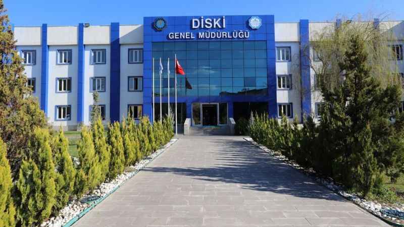 Diyarbakır’da su tasarrufu için oto ve halı yıkama yasaklandı Diyarbakır’da su tasarrufu için oto ve halı yıkama yasaklandı