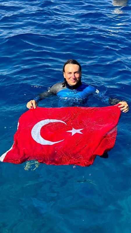 Türk sporcudan Mısır’da Türkiye rekoru Türk sporcudan Mısır’da Türkiye rekoru