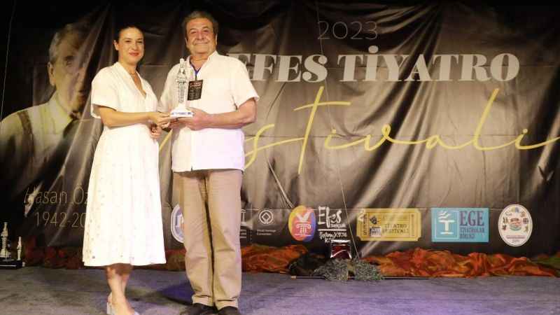 Efes Tiyatro Festivali başladı Efes Tiyatro Festivali başladı