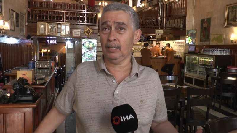 Asırlık Tahmis kahvesi depreme meydan okudu Asırlık Tahmis kahvesi depreme meydan okudu