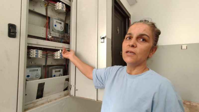 Kiracı kadına elektik saati zulmü Kiracı kadına elektik saati zulmü