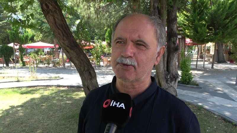 Hz. İsa ve havarilerinin figürleri cami kubbesinde Hz. İsa ve havarilerinin figürleri cami kubbesinde