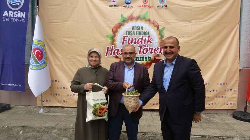 Coğrafi işaretli Arsin Foşa Fındığı'nın hasadı törenle başladı Coğrafi işaretli Arsin Foşa Fındığı'nın hasadı törenle başladı