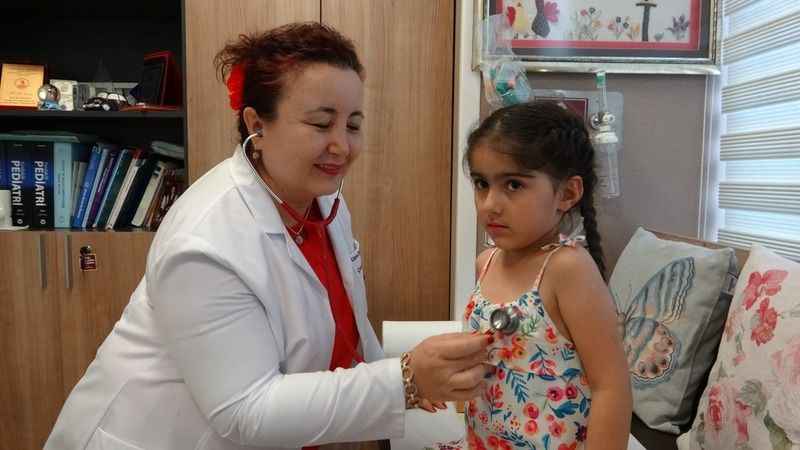 Komada geldiği hastaneden yürüyerek çıktı