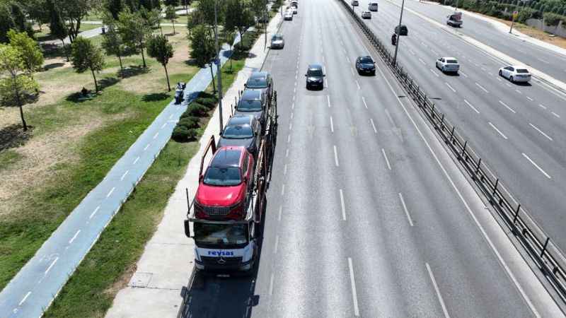 İstanbul’a tırlarla Togg geldi