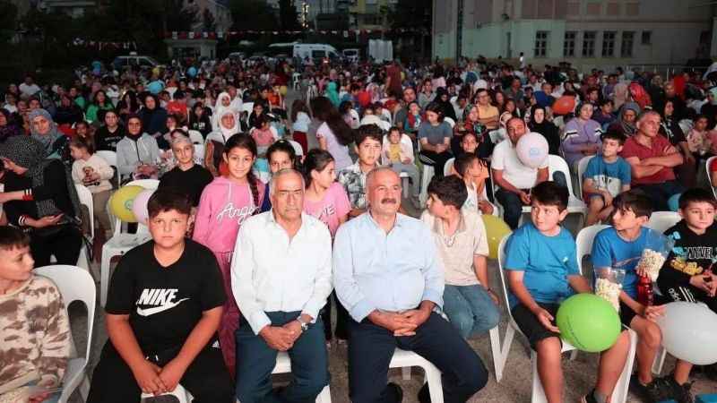 Sinema, Gebze sokaklarını dolaşıyor