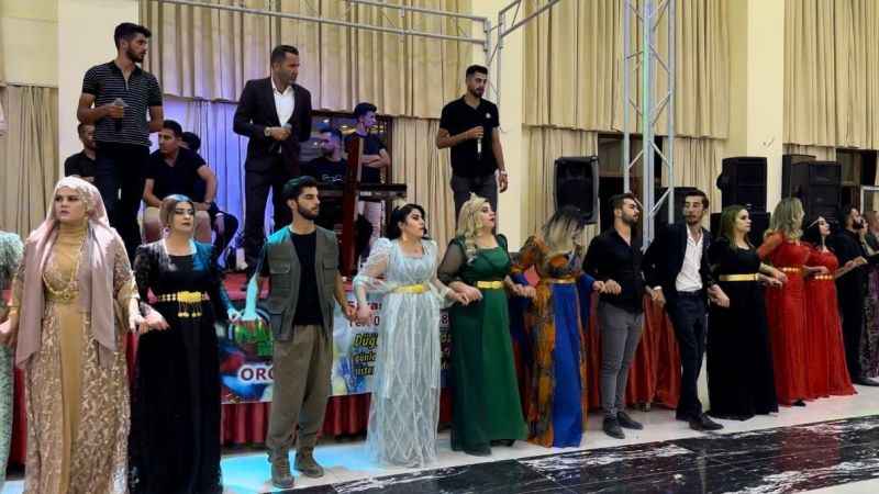 Geline kilolarca altın, damada ise 2 milyon TL takıldı