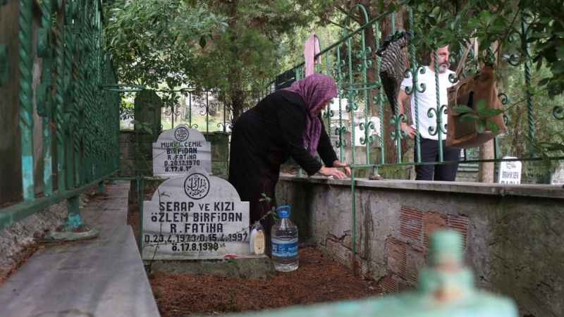 Acıları dün gibi taze: "Kardeşim benim kucağımda can verdi" Acıları dün gibi taze: "Kardeşim benim kucağımda can verdi"