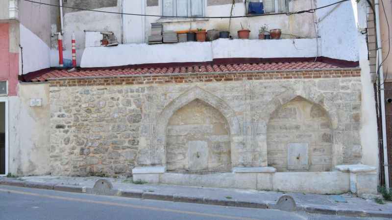 Fatih’te 54 Tarihi Çeşme restore edildi Fatih’te 54 Tarihi Çeşme restore edildi