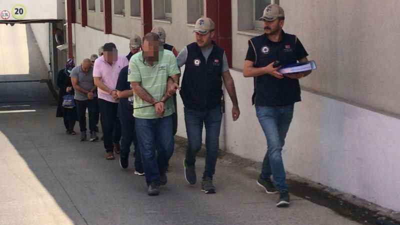 PKK talimatıyla orman yakanlara para verdiği öne sürülen bir kişi tutuklandı PKK talimatıyla orman yakanlara para verdiği öne sürülen bir kişi tutuklandı