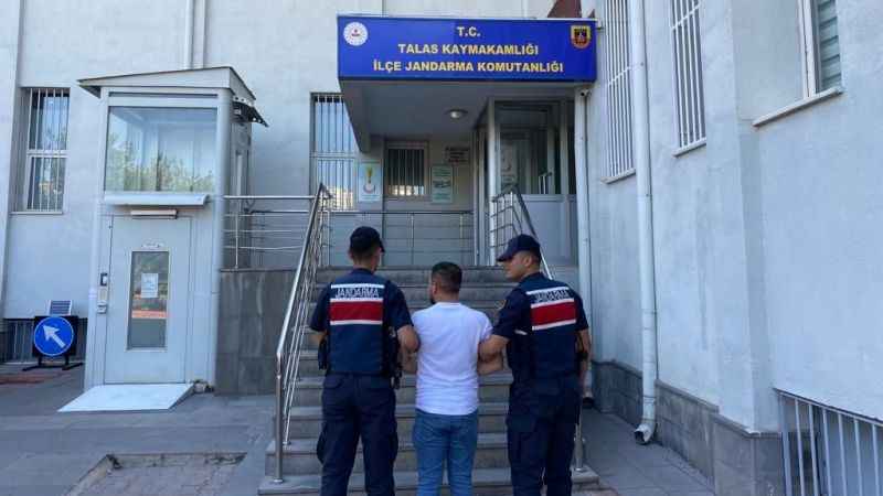 Aranan FETÖ Üyesi Yakalandı Aranan FETÖ Üyesi Yakalandı