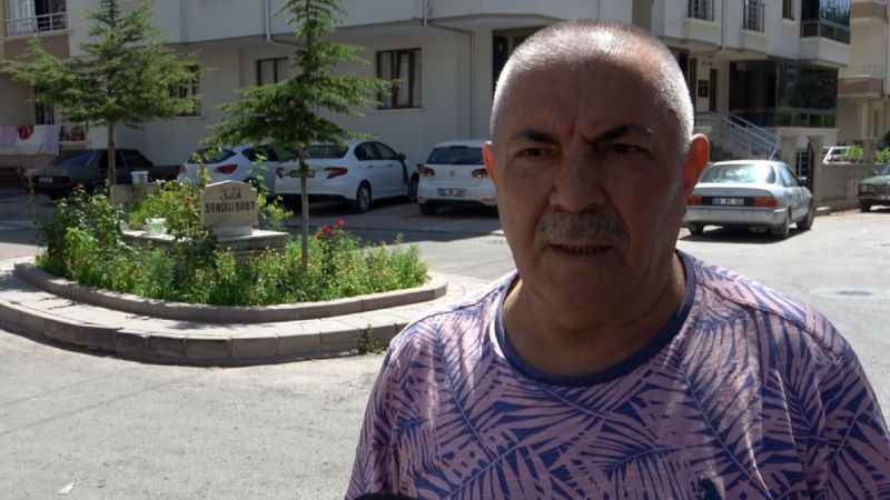 Beş yolun ortasındaki mezara dair birçok rivayet var