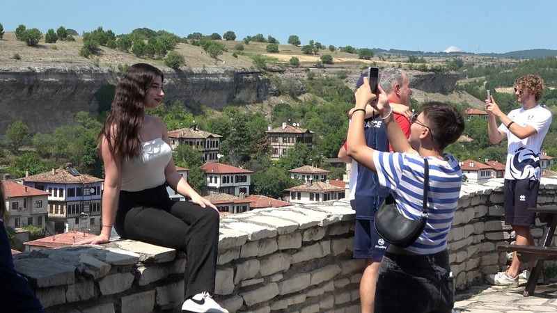 Safranbolu'yu ziyaret eden yabancı turist sayısı yüzde 290 arttı Safranbolu'yu ziyaret eden yabancı turist sayısı yüzde 290 arttı