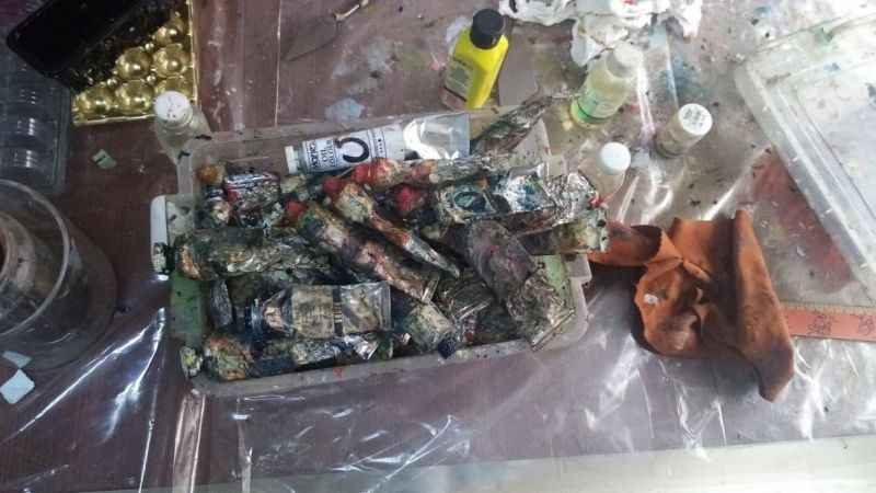 Hem muhasebeci, hem ressam Hem muhasebeci, hem ressam