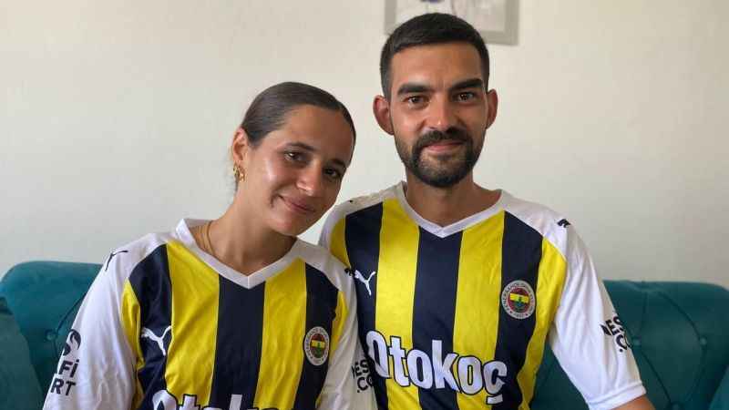 Gelinden damada düğünde doğum günü sürprizi Gelinden damada düğünde doğum günü sürprizi