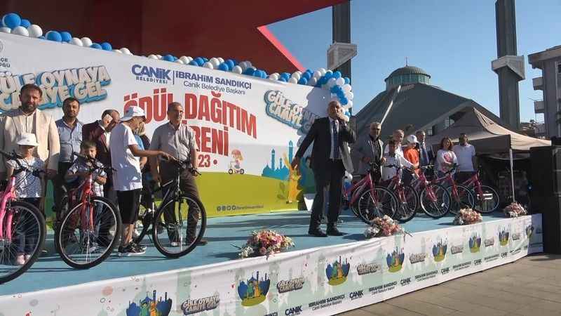 1160 çocuğun bisiklet sevinci 1160 çocuğun bisiklet sevinci