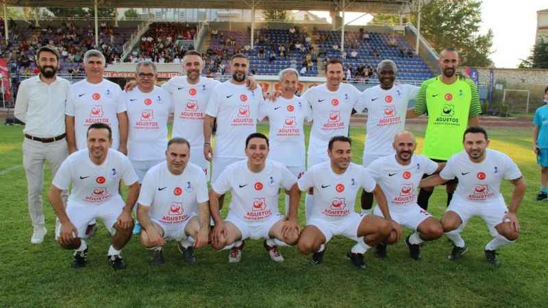 Akşehir’de ‘Onur Günü’ coşkusu Akşehir’de ‘Onur Günü’ coşkusu