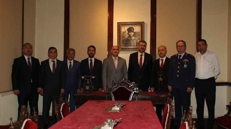 Akşehir’de ‘Onur Günü’ coşkusu Akşehir’de ‘Onur Günü’ coşkusu