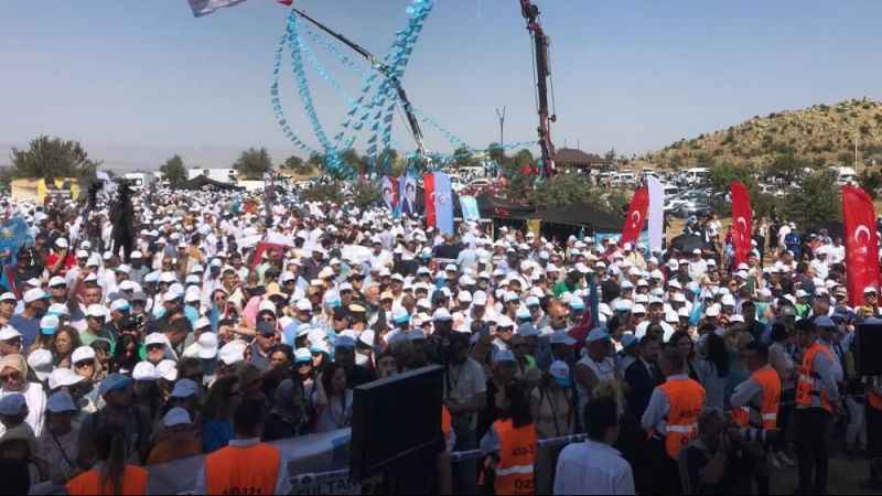 Akşener: “Yerel seçimlerde İYİ parti olarak kendi kadrolarımızla milletimizin huzuruna çıkacağız”