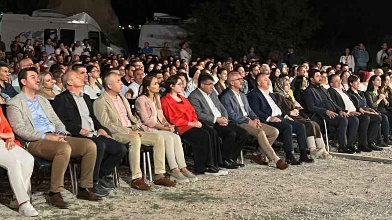 Kapadokya’da 9. Senfoni ile kulakların pası silindi