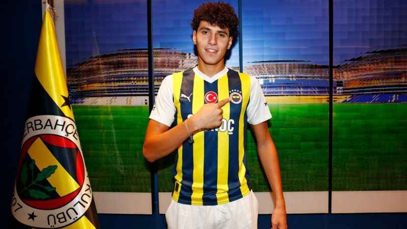 Fenerbahçe, Omar Fayed'in lisansını çıkarttı Fenerbahçe, Omar Fayed'in lisansını çıkarttı