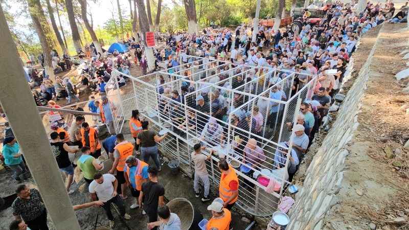 Bu gelenek 741 yıldır sürdürülüyor! Bu gelenek 741 yıldır sürdürülüyor!