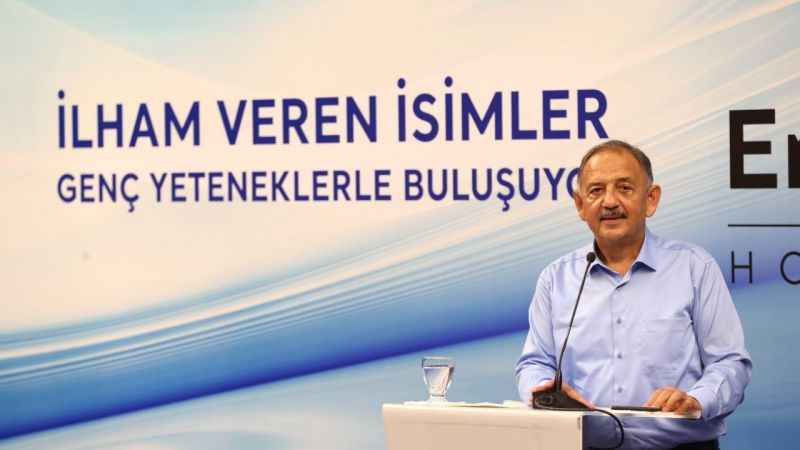Bakan Özhaseki: “Mesleğinizi en iyisi olabilmek için iyi seçin” Bakan Özhaseki: “Mesleğinizi en iyisi olabilmek için iyi seçin”