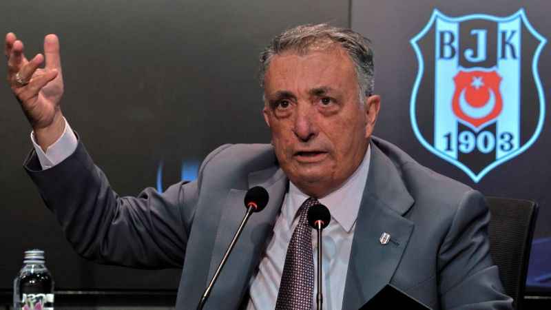 Ahmet Nur Çebi: “Buraya namusumla geldim, namusumla giderim” Ahmet Nur Çebi: “Buraya namusumla geldim, namusumla giderim”