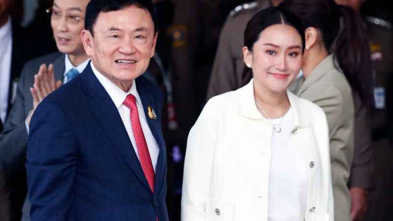 Tayland’ın eski Başbakanı Thaksin’in hapis cezası 1 yıla indirildi