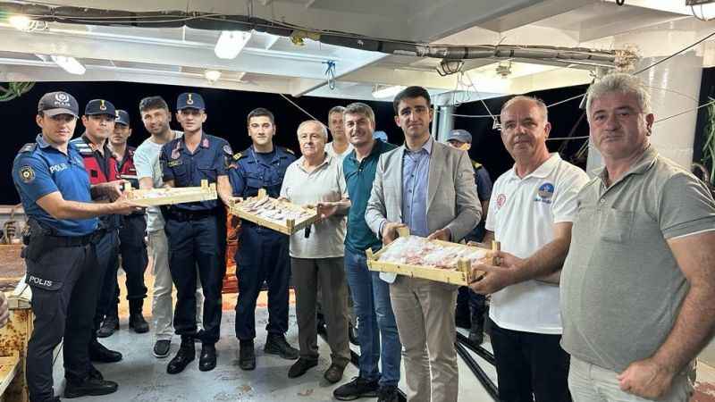 Edirne’nin Enez ilçesinde "Av ve Balık Festivali" Edirne’nin Enez ilçesinde "Av ve Balık Festivali"