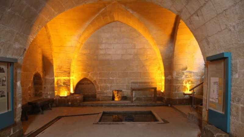 800 yıllık tarihi kastellere turistlerden yoğun ilgi