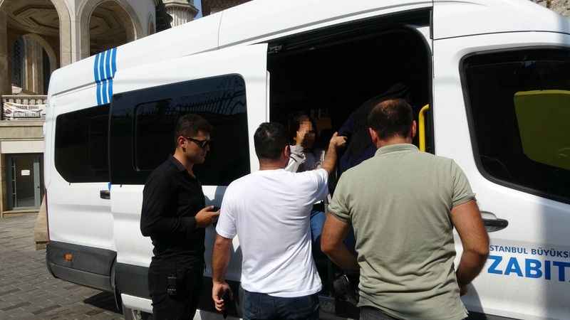 Taksim’de dilenci operasyonu Taksim’de dilenci operasyonu