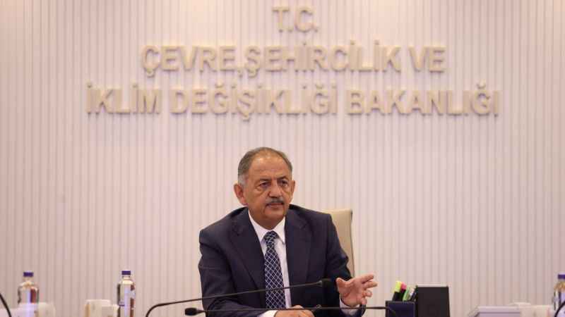 Bakan Özhaseki: "Tertemiz bir hava için canla başla çalışıyoruz"