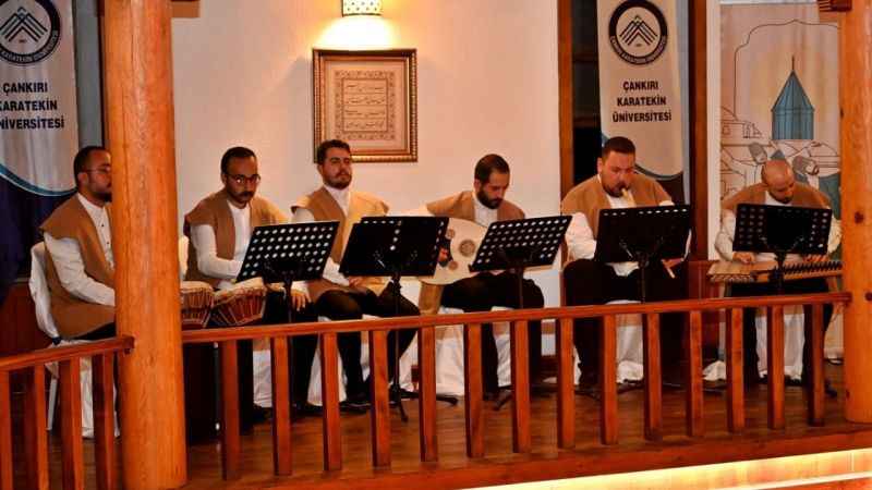 Mevlana vefatının 750. yıldönümünde taş mescitte anıldı