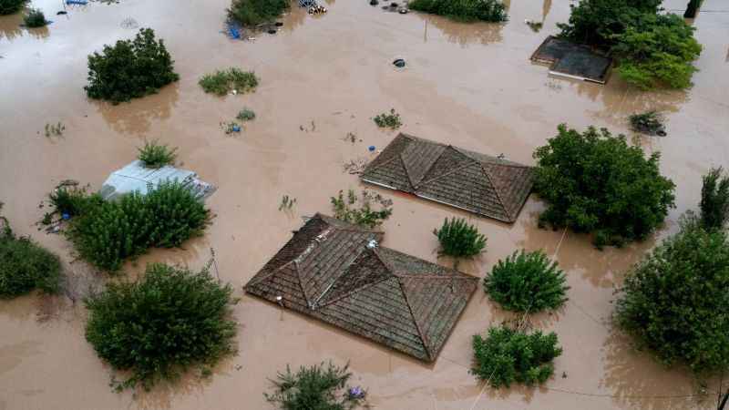 Yunanistan’daki selde ölü sayısı 6’ya ulaştı Yunanistan’daki selde ölü sayısı 6’ya ulaştı