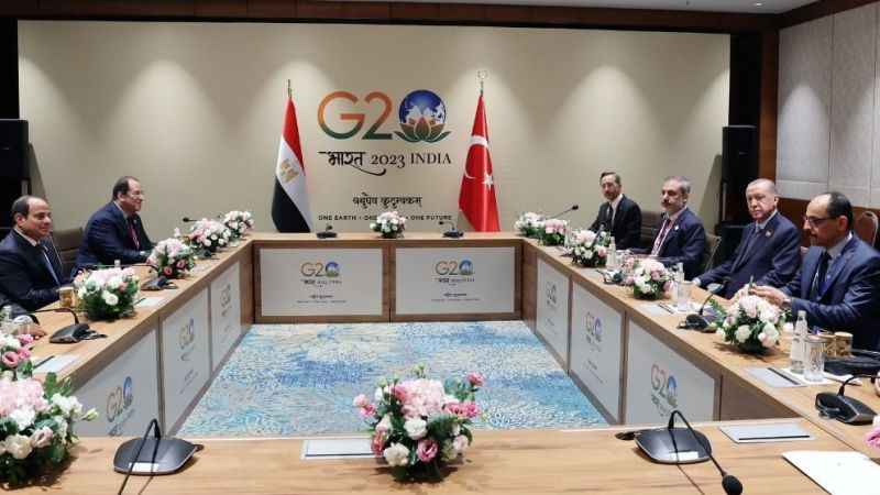 Cumhurbaşkanı Erdoğan, Mısır Cumhurbaşkanı Sisi ile görüştü Cumhurbaşkanı Erdoğan, Mısır Cumhurbaşkanı Sisi ile görüştü