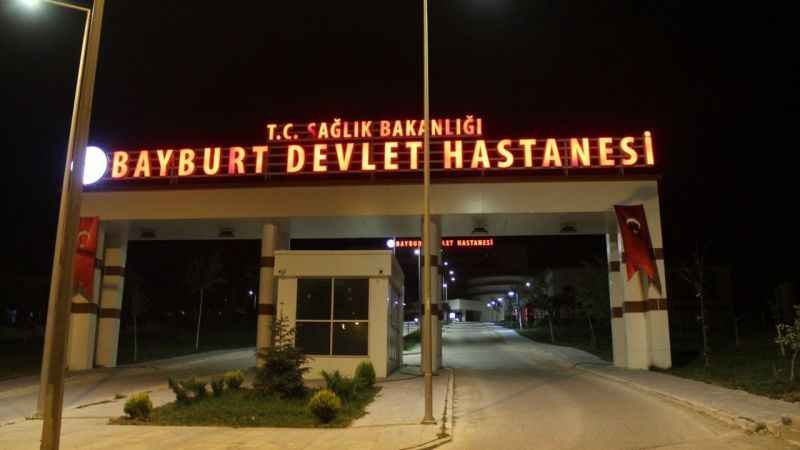 Bayburt'ta 60 öğrenci lahmacundan zehirlendi Bayburt'ta 60 öğrenci lahmacundan zehirlendi