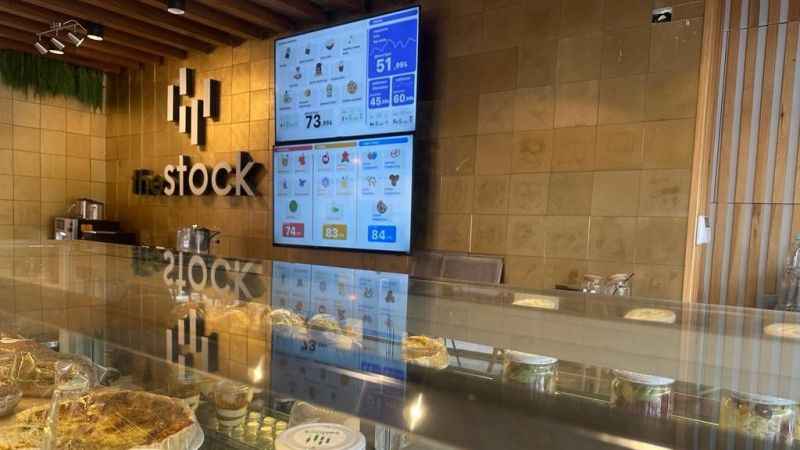 Bu kafede fiyatları gelen müşteriler belirliyor